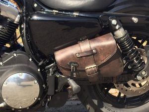 Sacoches Myleatherbikes Harley Sportster Forty Eight (7)